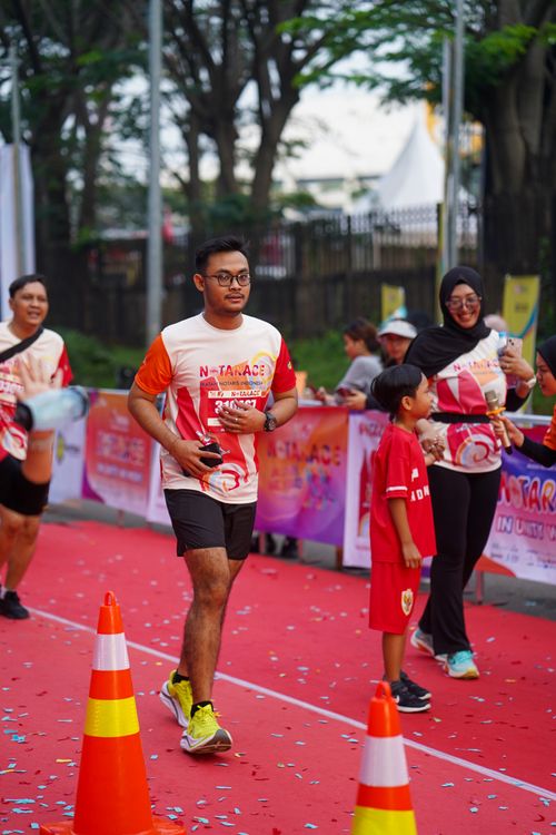 Race photo from NOTARACE 2025