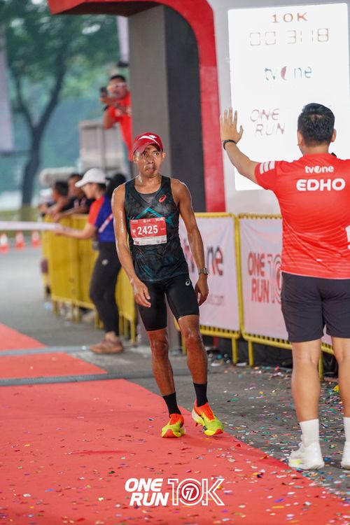 Race photo from ONE RUN 10K 2025