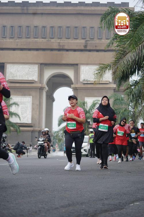 Race photo from Kediri Half Marathon 2025