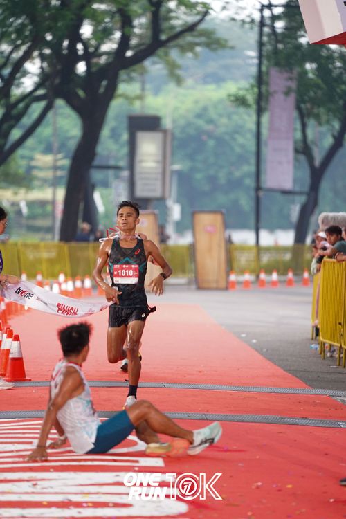 Race photo from ONE RUN 10K 2025