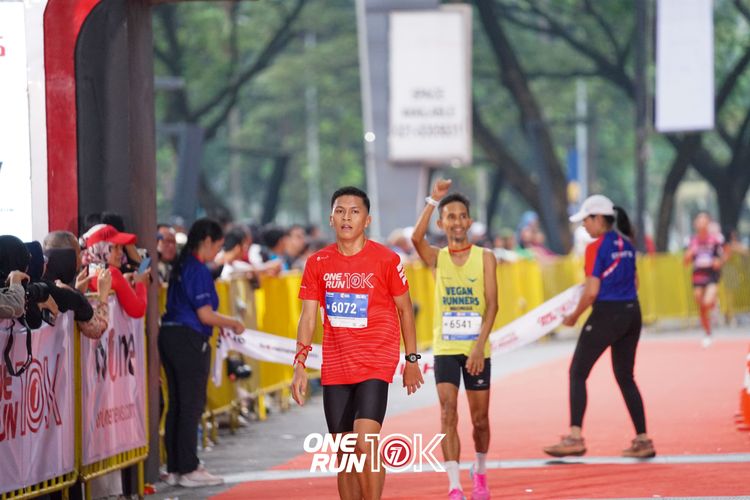 Race photo from ONE RUN 10K 2025