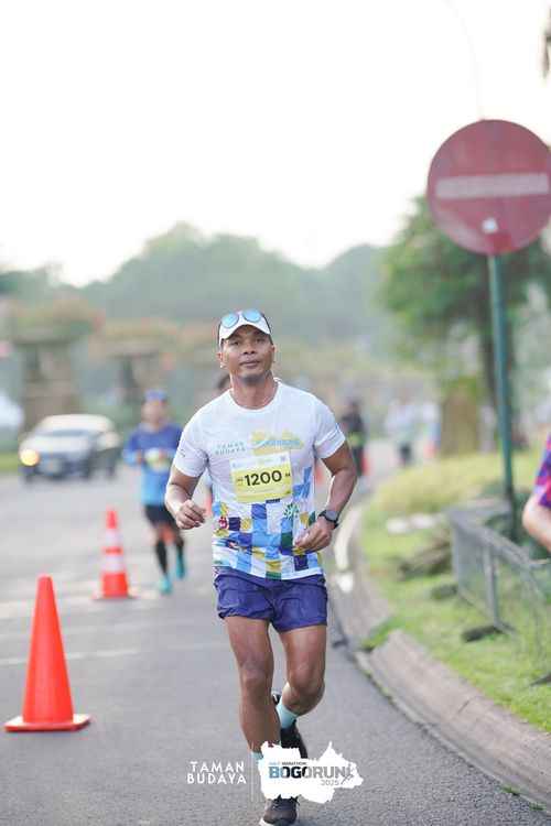 Race photo from Taman Budaya x BOGORUN 2025