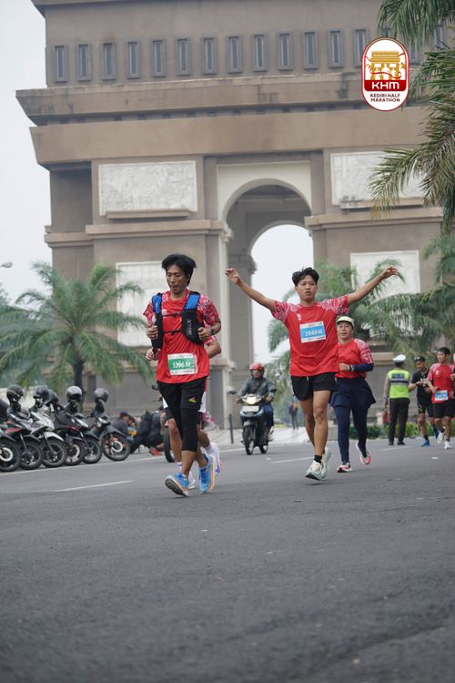 Race photo from Kediri Half Marathon 2025