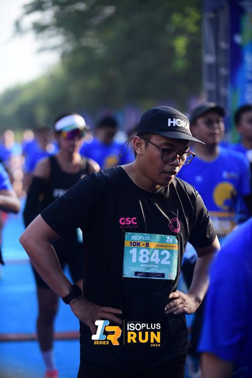 Race photo from Isoplus Run 2024 Surabaya
