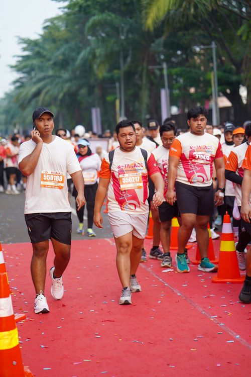 Race photo from NOTARACE 2025