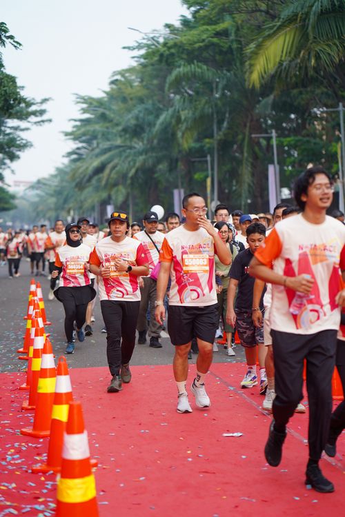 Race photo from NOTARACE 2025
