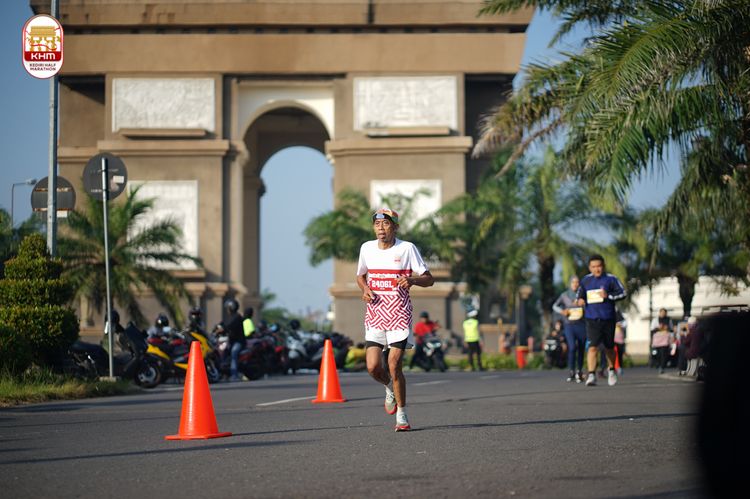 Race photo from Kediri Half Marathon 2024