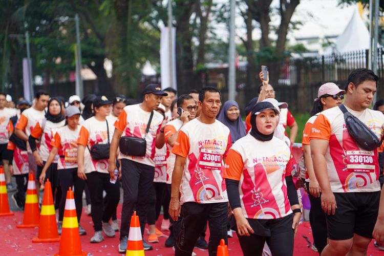 Race photo from NOTARACE 2025