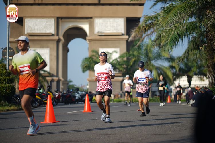 Race photo from Kediri Half Marathon 2024