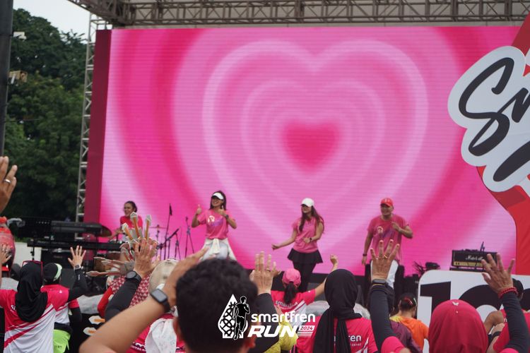 Race photo from Smartfren Run 2024