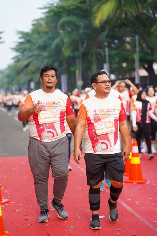 Race photo from NOTARACE 2025