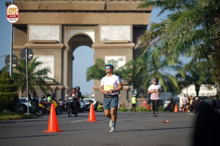 Race photo from Kediri Half Marathon 2024