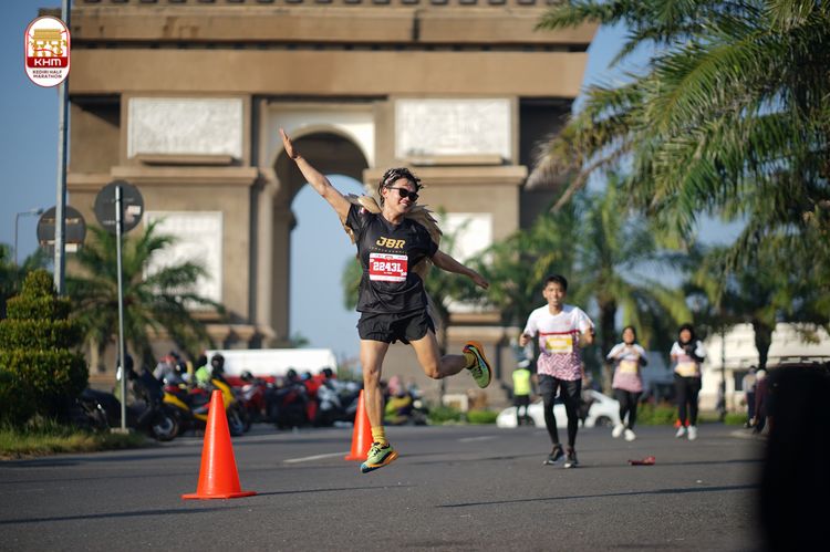 Race photo from Kediri Half Marathon 2024