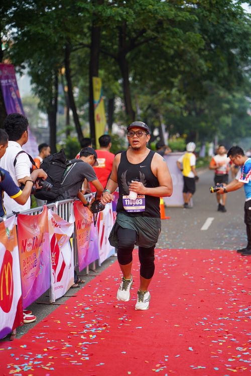 Race photo from NOTARACE 2025