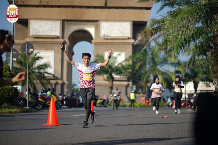 Race photo from Kediri Half Marathon 2024