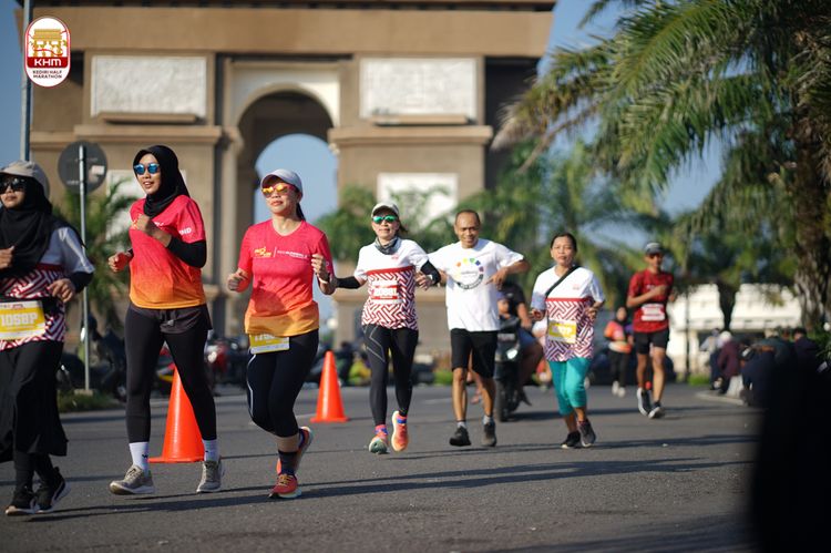 Race photo from Kediri Half Marathon 2024