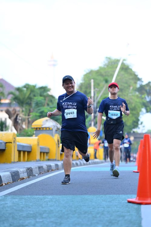 Race photo from KEMLU RUN 2025