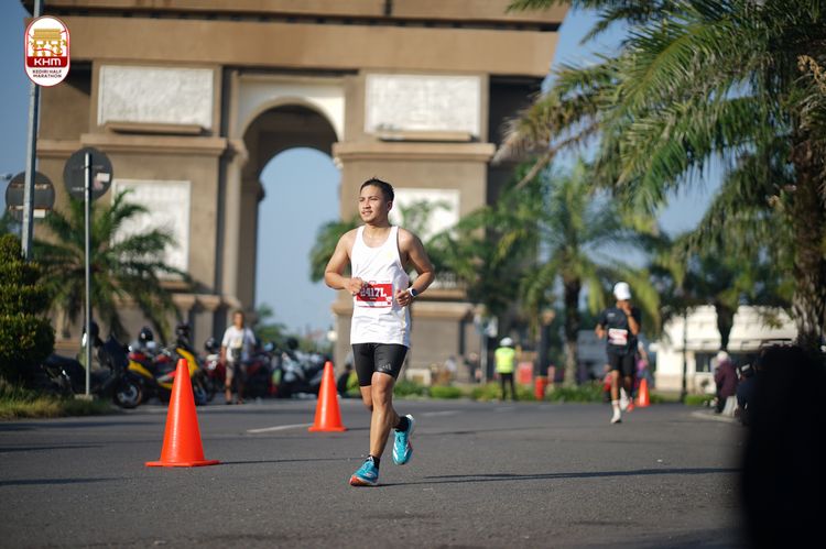 Race photo from Kediri Half Marathon 2024
