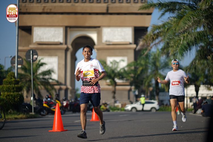 Race photo from Kediri Half Marathon 2024