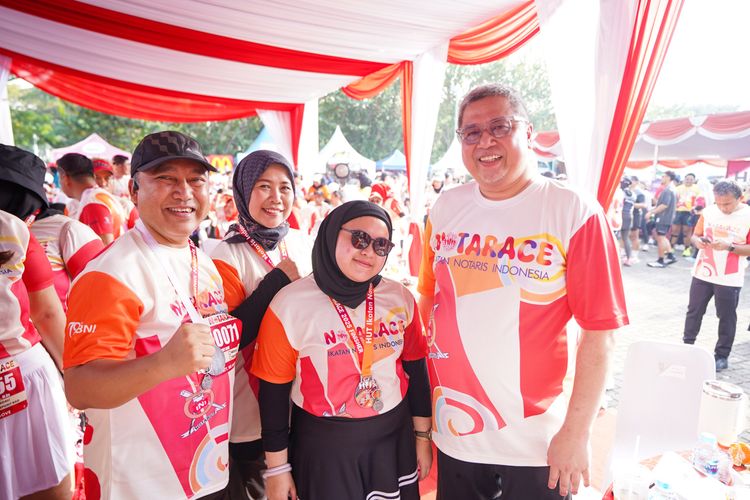 Race photo from NOTARACE 2025