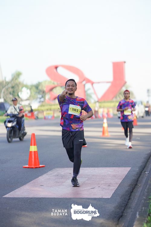 Race photo from Taman Budaya x BOGORUN 2025