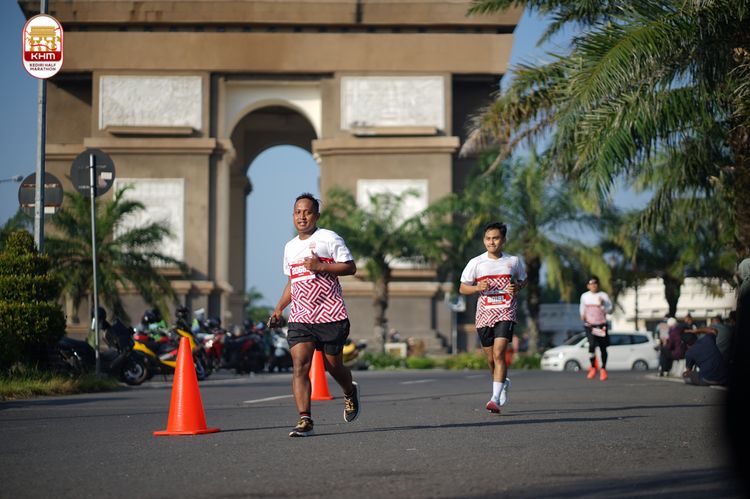 Race photo from Kediri Half Marathon 2024