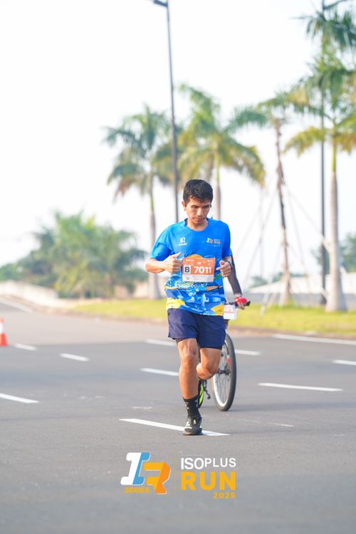 Race photo from ISOPLUS RUN 2025 - JAKARTA