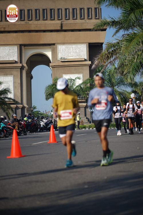 Race photo from Kediri Half Marathon 2024