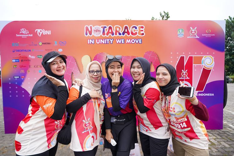 Race photo from NOTARACE 2025