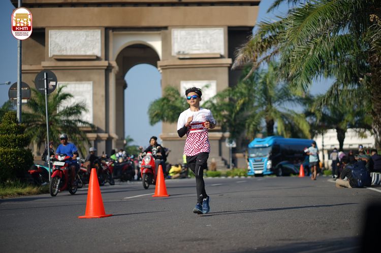 Race photo from Kediri Half Marathon 2024