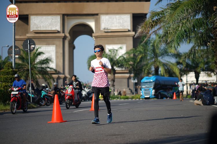 Race photo from Kediri Half Marathon 2024