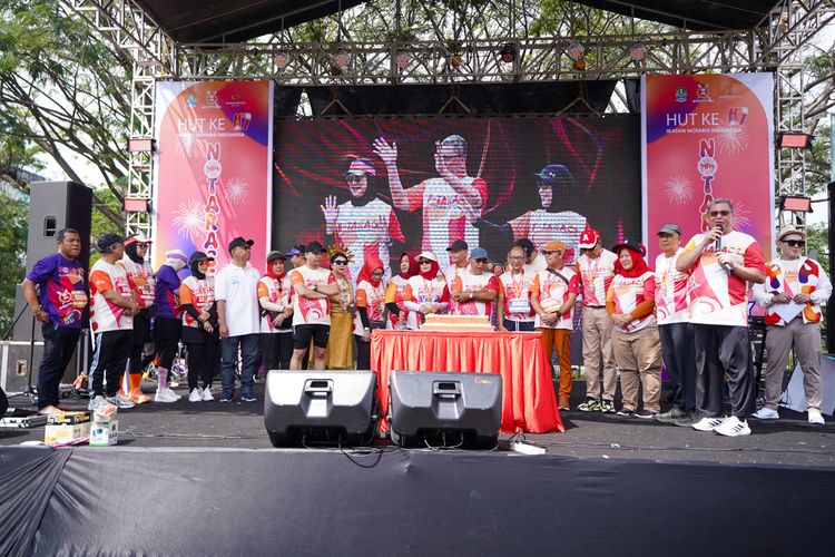 Race photo from NOTARACE 2025