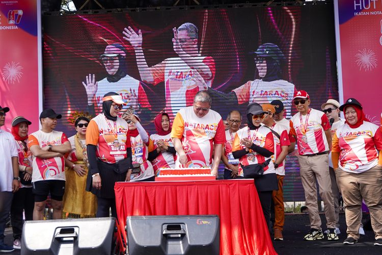 Race photo from NOTARACE 2025