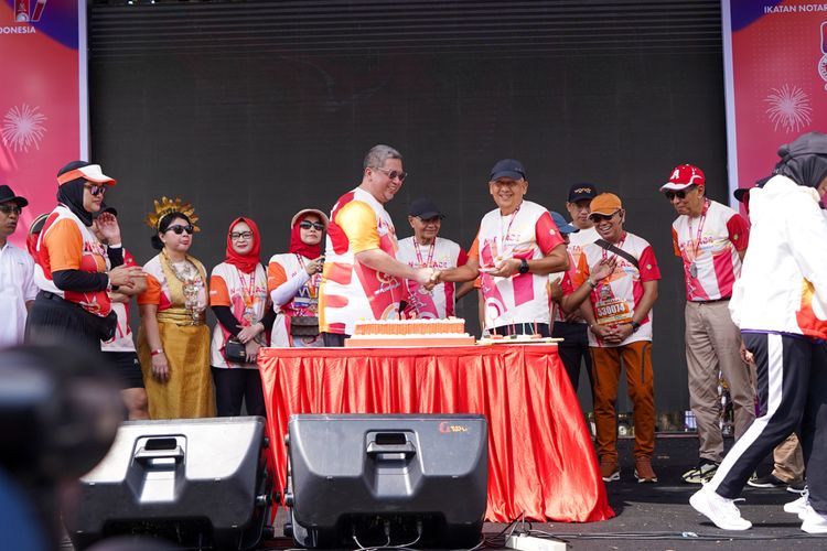 Race photo from NOTARACE 2025