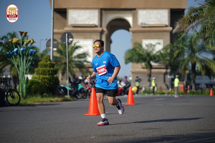 Race photo from Kediri Half Marathon 2024