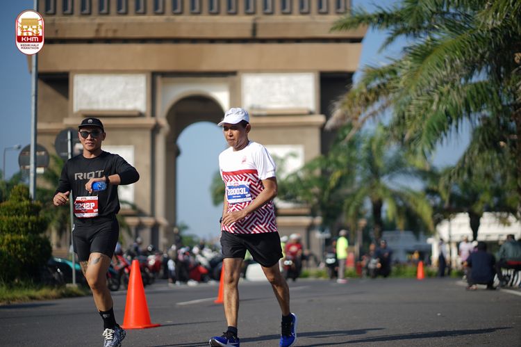 Race photo from Kediri Half Marathon 2024