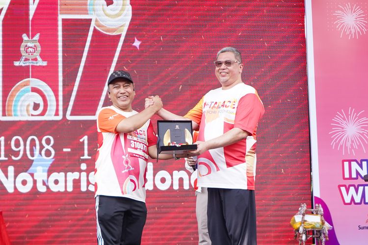 Race photo from NOTARACE 2025