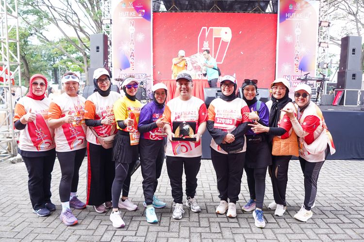 Race photo from NOTARACE 2025