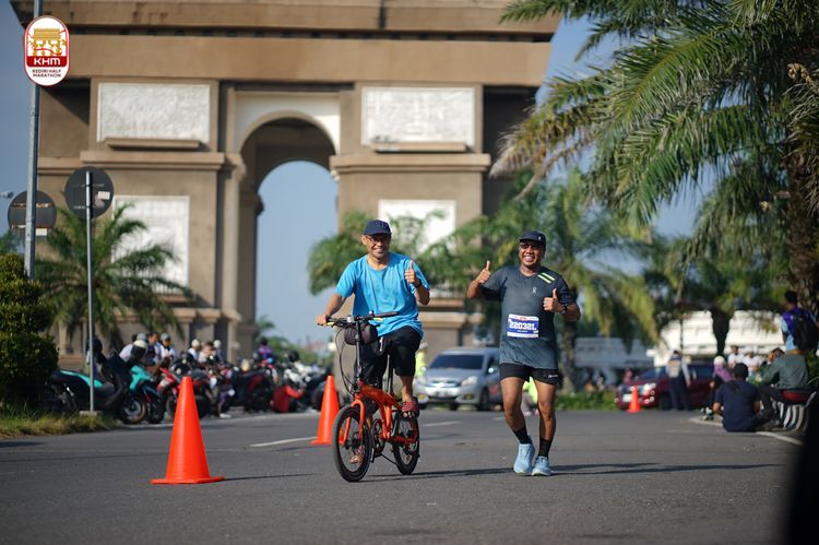 Race photo from Kediri Half Marathon 2024