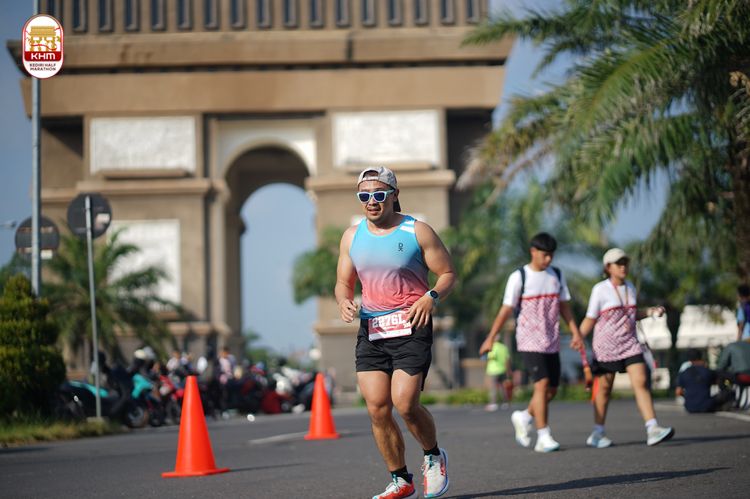 Race photo from Kediri Half Marathon 2024