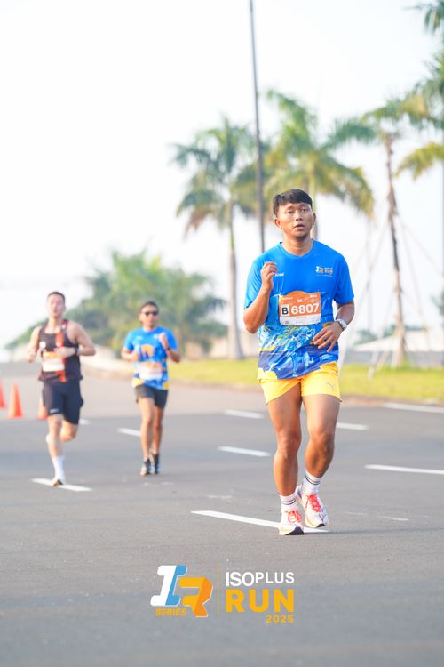 Race photo from ISOPLUS RUN 2025 - JAKARTA