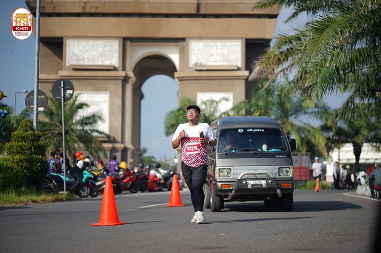 Race photo from Kediri Half Marathon 2024