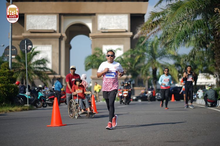 Race photo from Kediri Half Marathon 2024