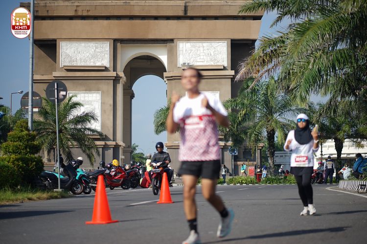 Race photo from Kediri Half Marathon 2024
