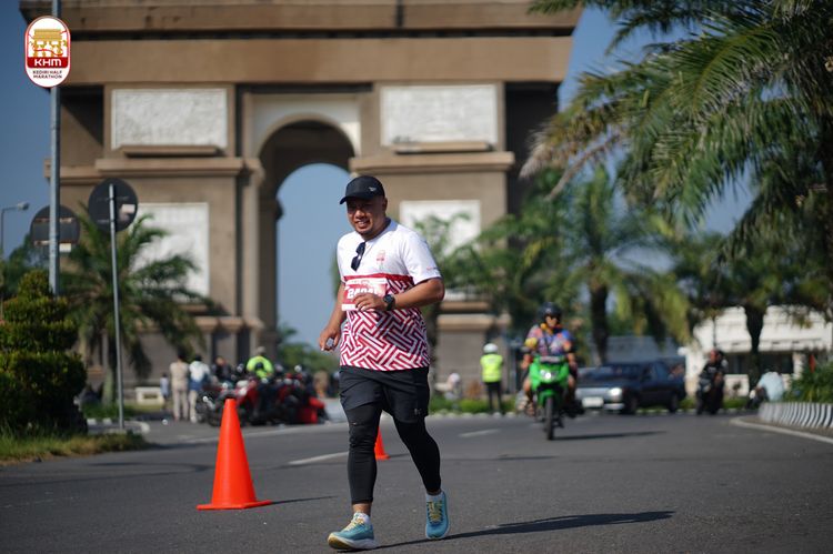 Race photo from Kediri Half Marathon 2024