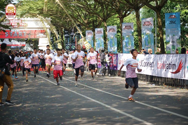 Race photo from Kediri Half Marathon 2024