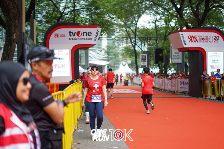 Race photo from ONE RUN 10K 2025
