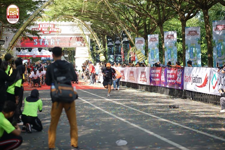Race photo from Kediri Half Marathon 2024