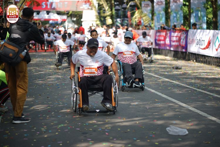 Race photo from Kediri Half Marathon 2024