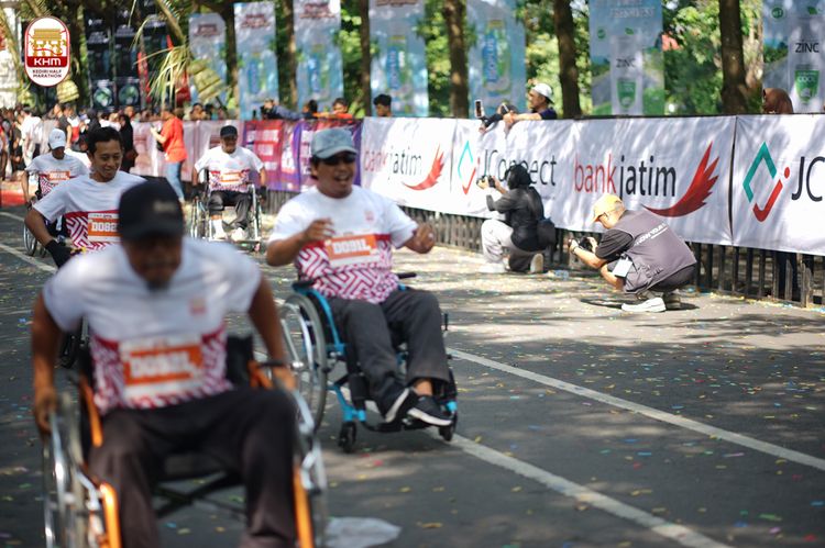 Race photo from Kediri Half Marathon 2024